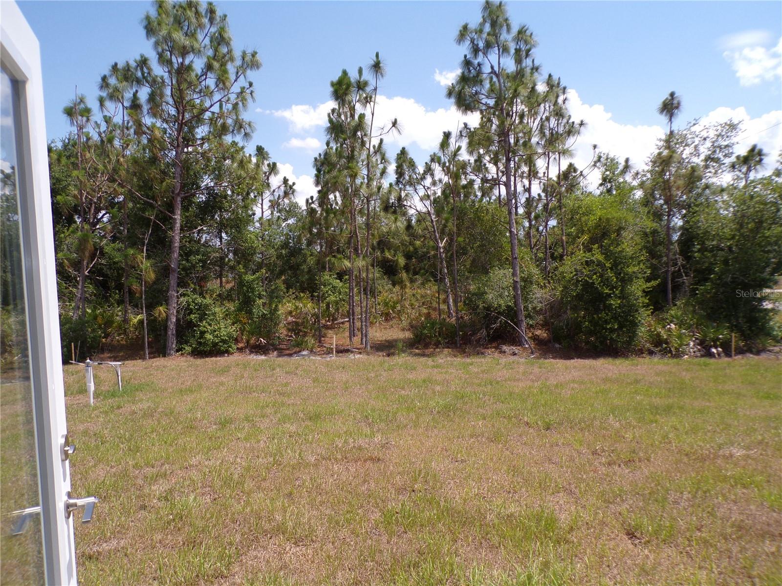 PEACE RIVER SHORES - Residential Lease