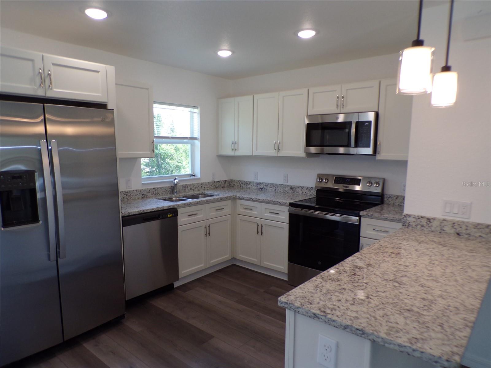PEACE RIVER SHORES - Residential Lease