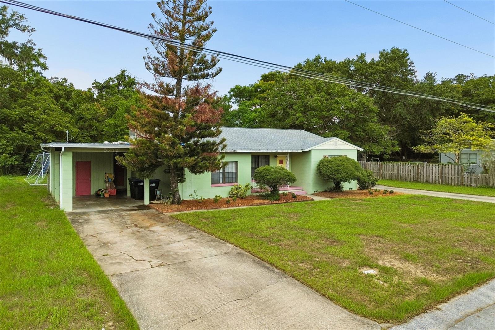 CONWAY ESTATES - Land