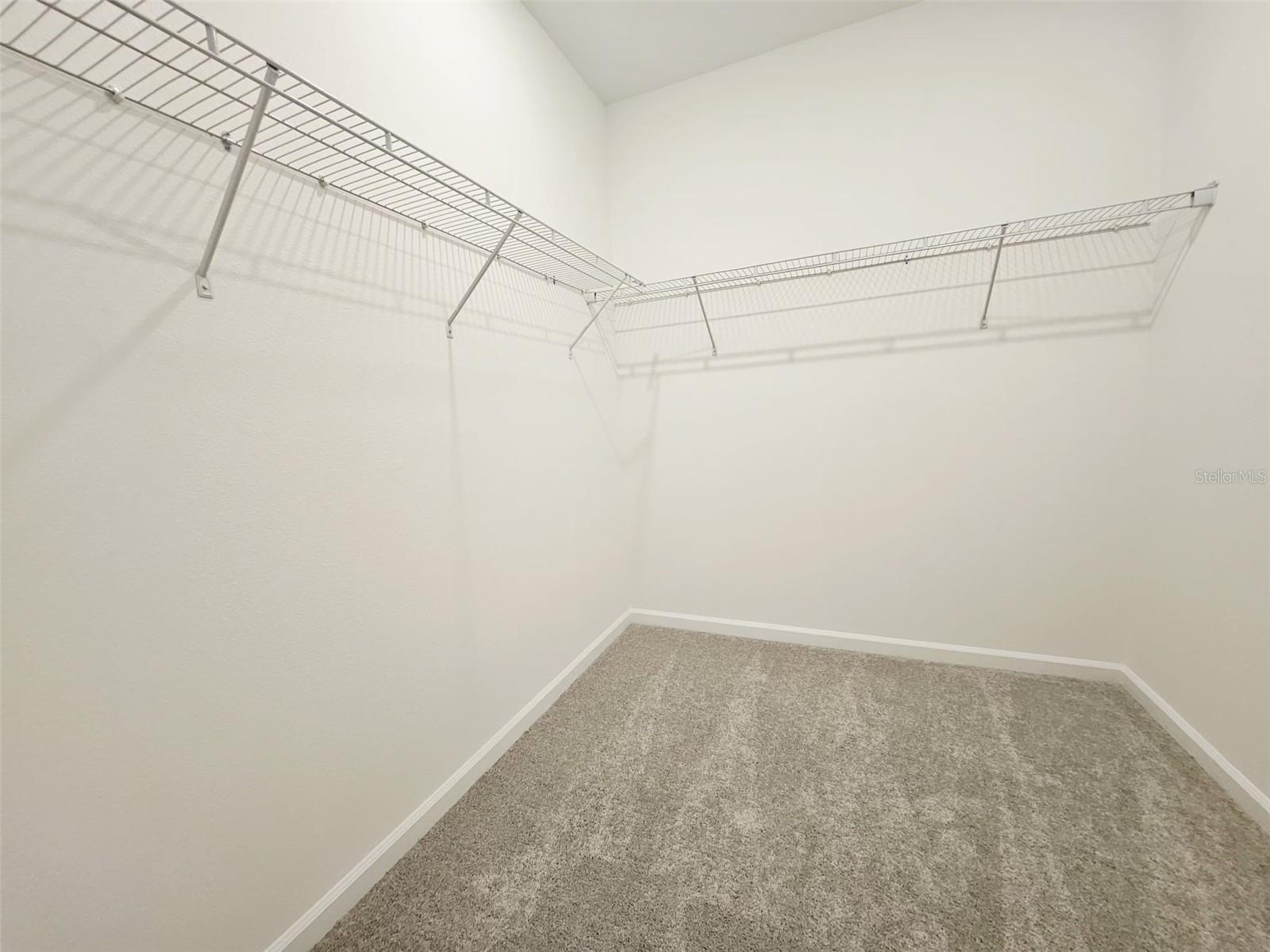 WELLNESS RDG PH 3 - Residential Lease