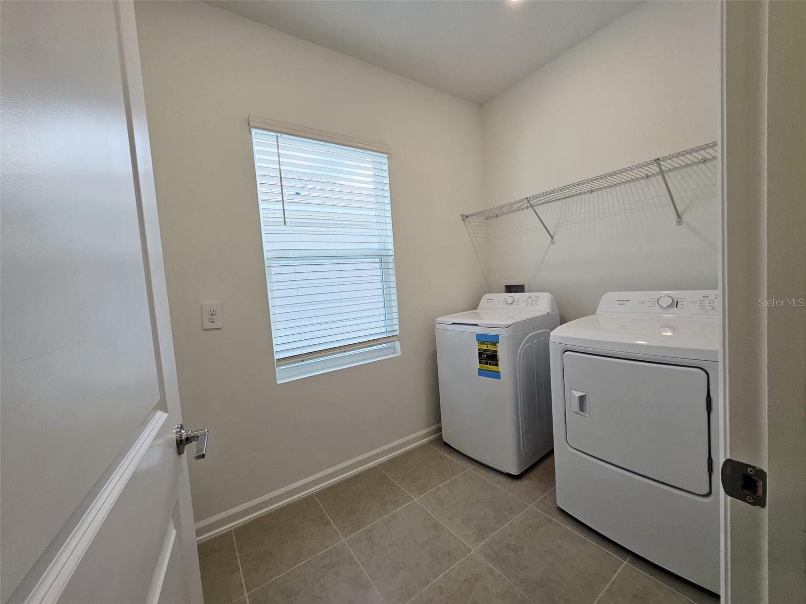 WELLNESS RDG PH 3 - Residential Lease