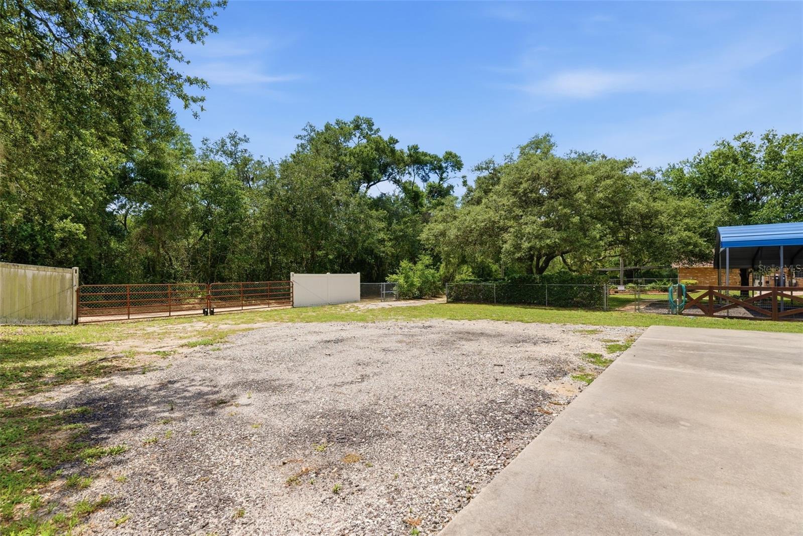 UNPLATTED - Residential