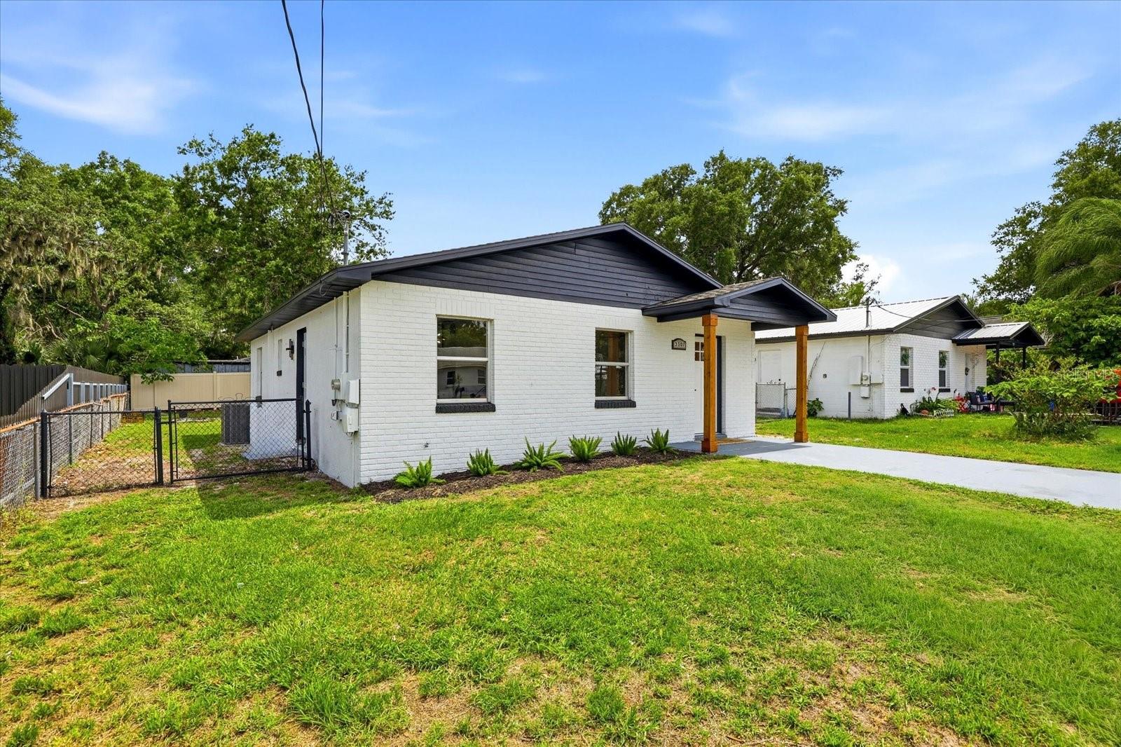 SEMINOLE LAKE ESTATES - Residential