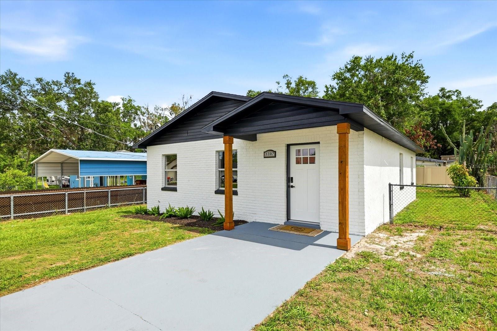 SEMINOLE LAKE ESTATES - Residential