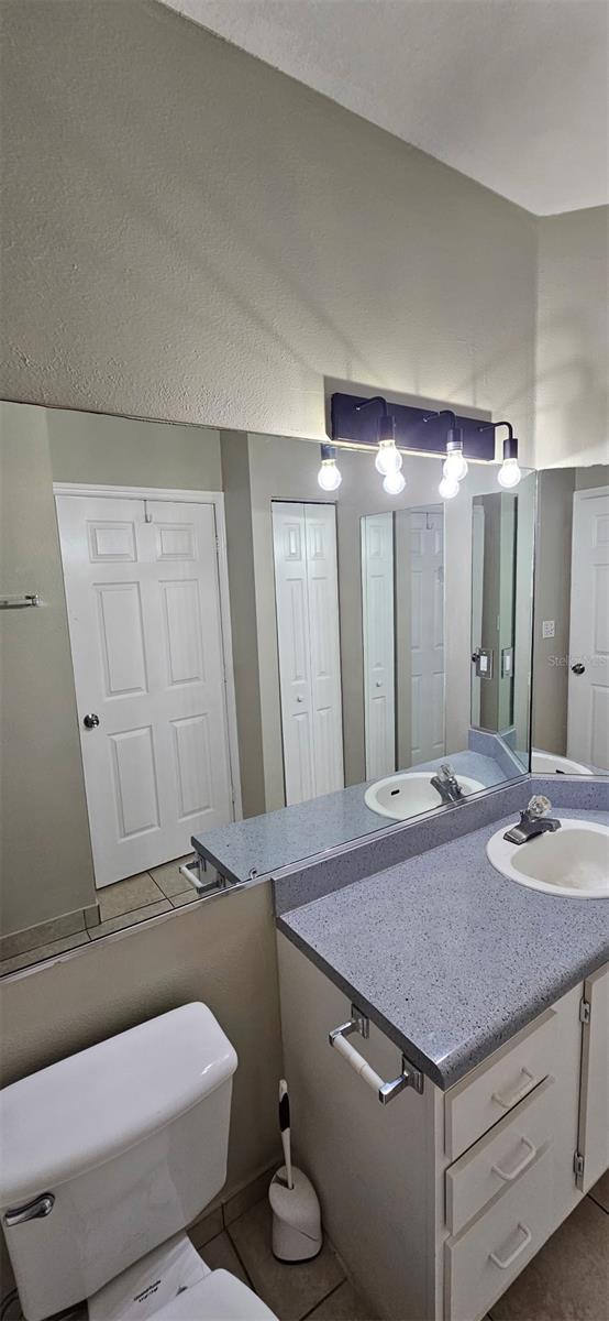 THE PINNACLE AT CARROLLWOOD A - Residential