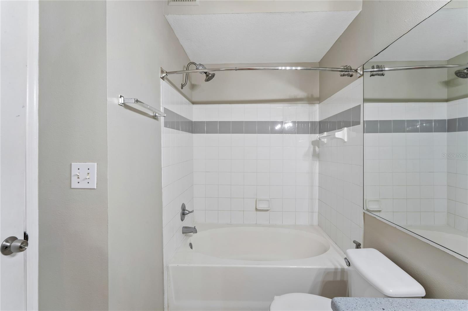 THE PINNACLE AT CARROLLWOOD A - Residential