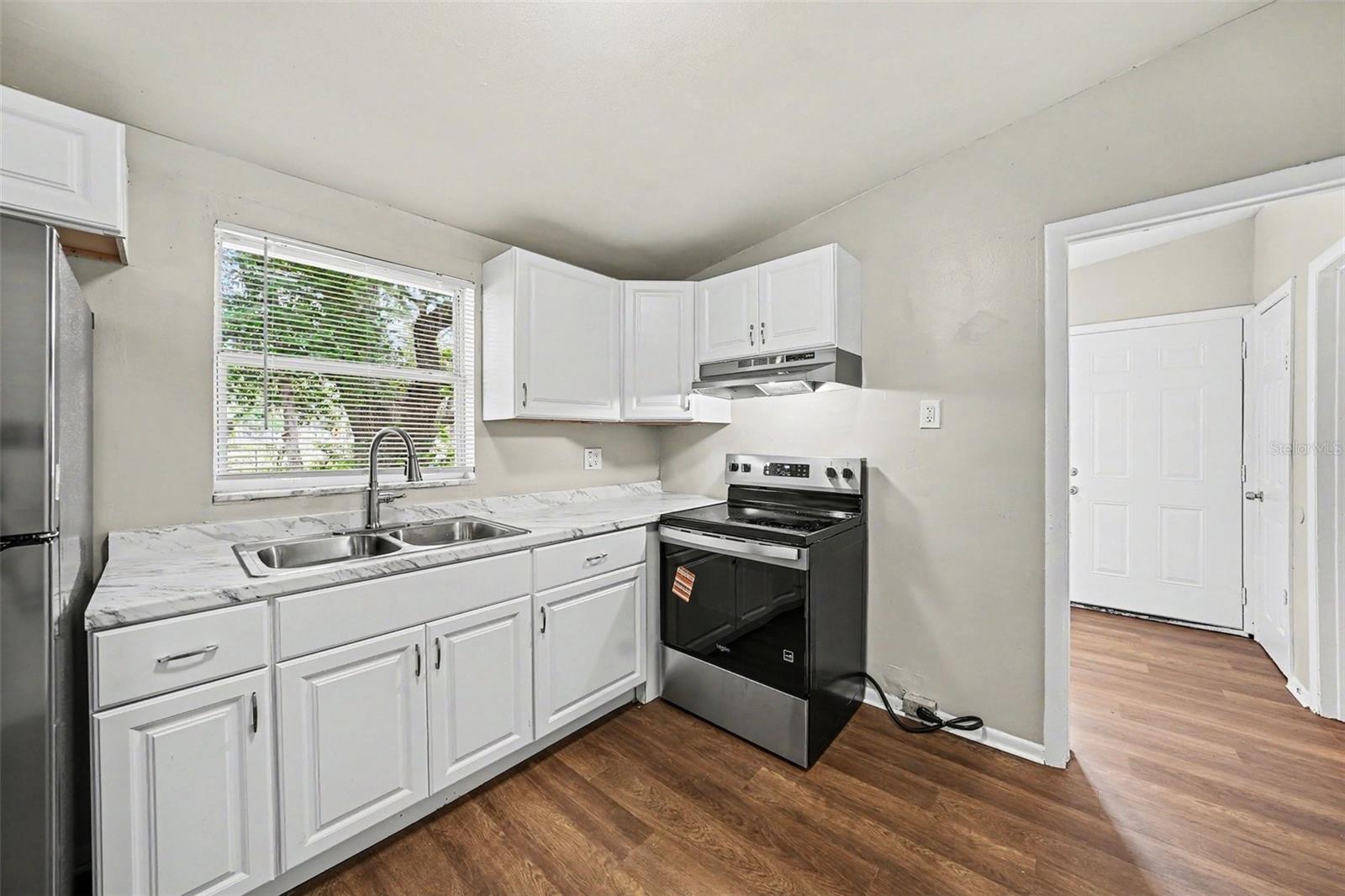 GEORGIA TERRACE - Residential Lease