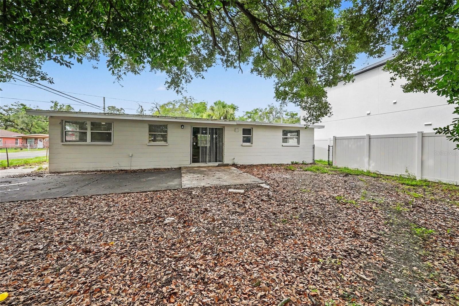 GEORGIA TERRACE - Residential Lease