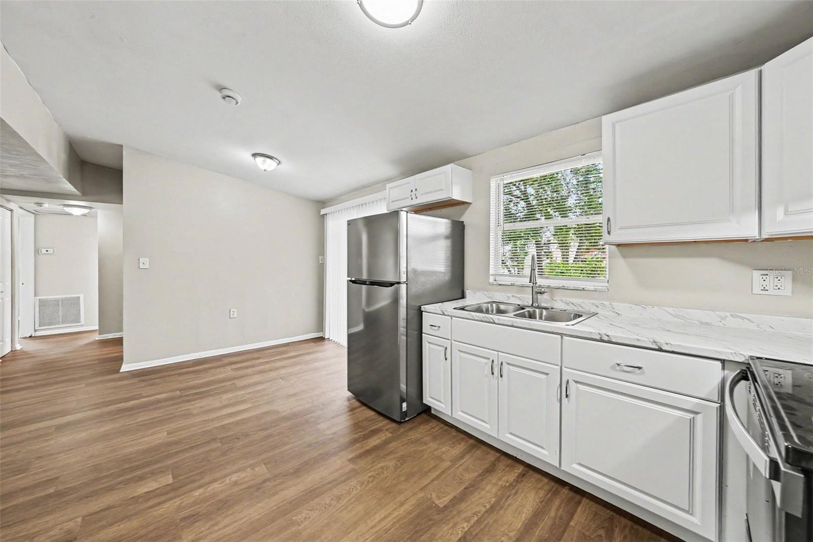 GEORGIA TERRACE - Residential Lease