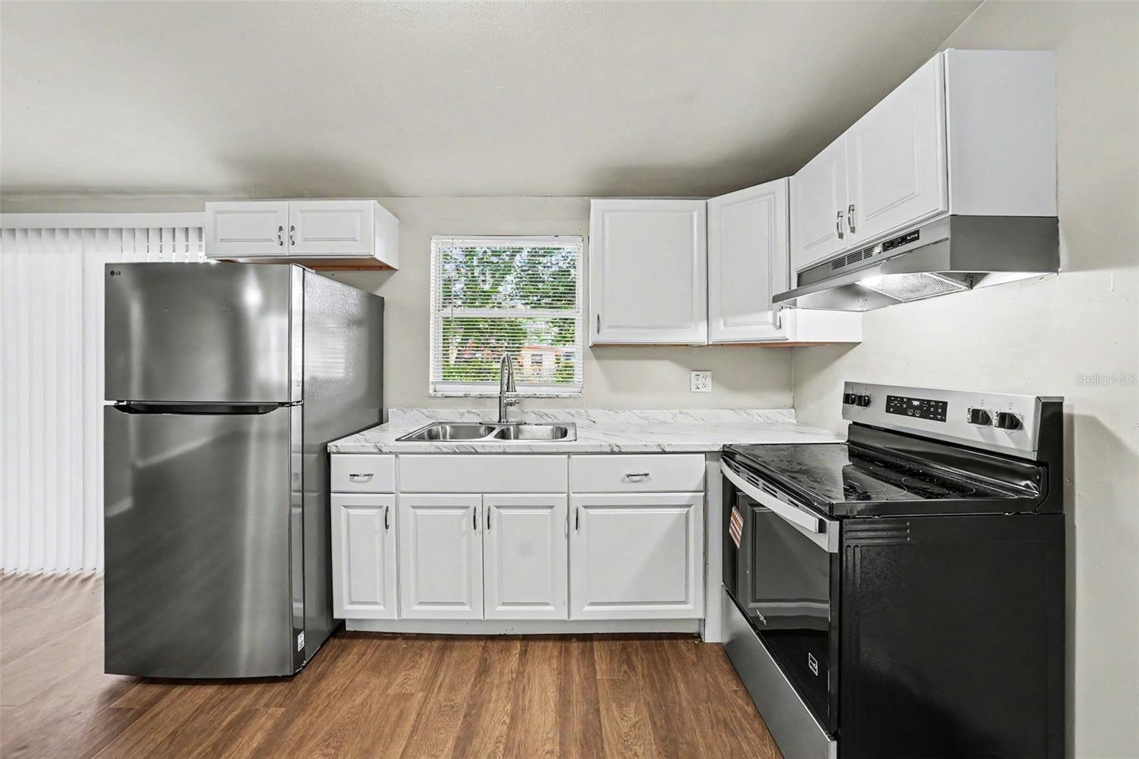 GEORGIA TERRACE - Residential Lease