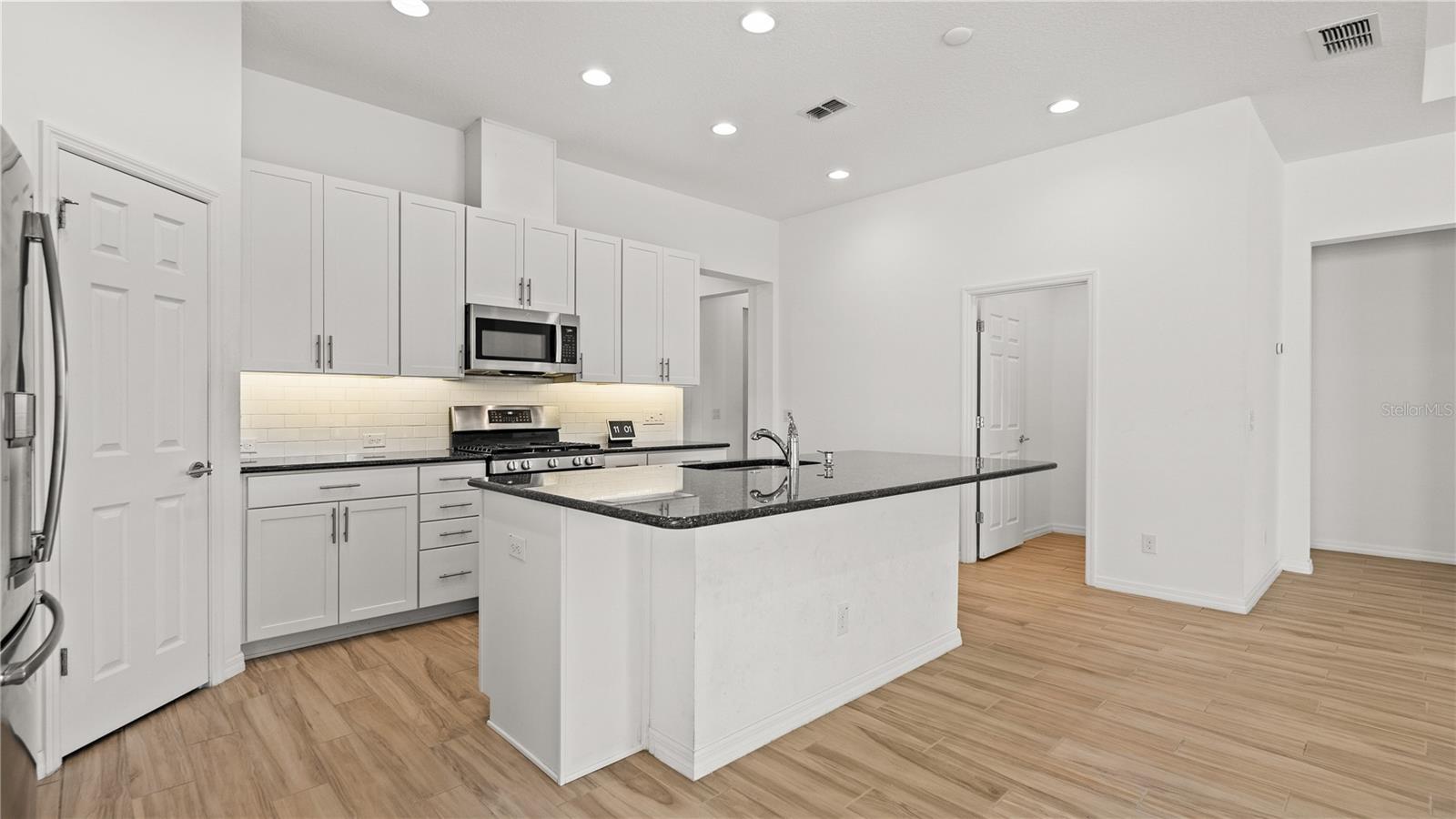 FOUR SEASONS AT ORLANDO PH 1 - Residential