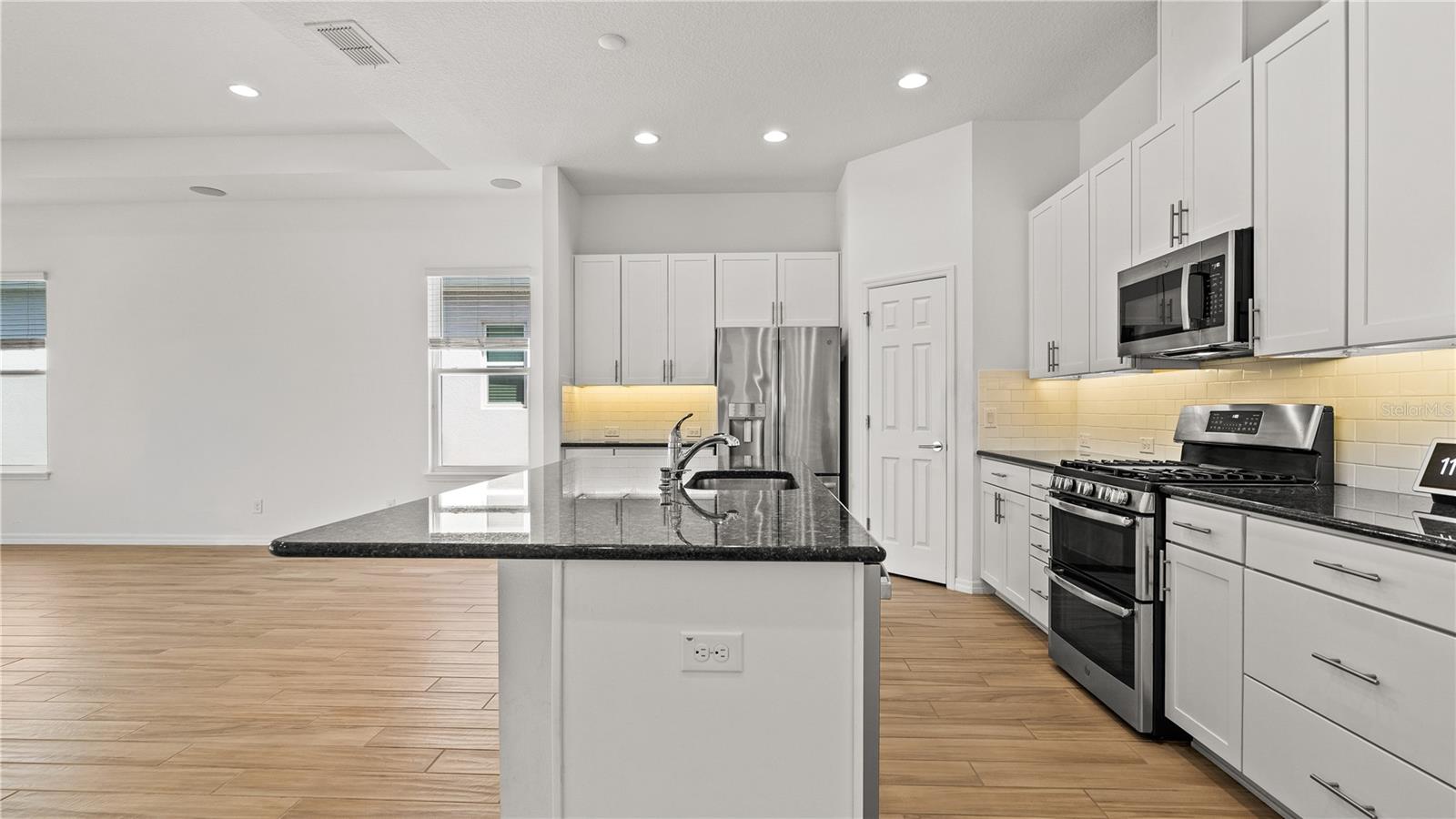 FOUR SEASONS AT ORLANDO PH 1 - Residential