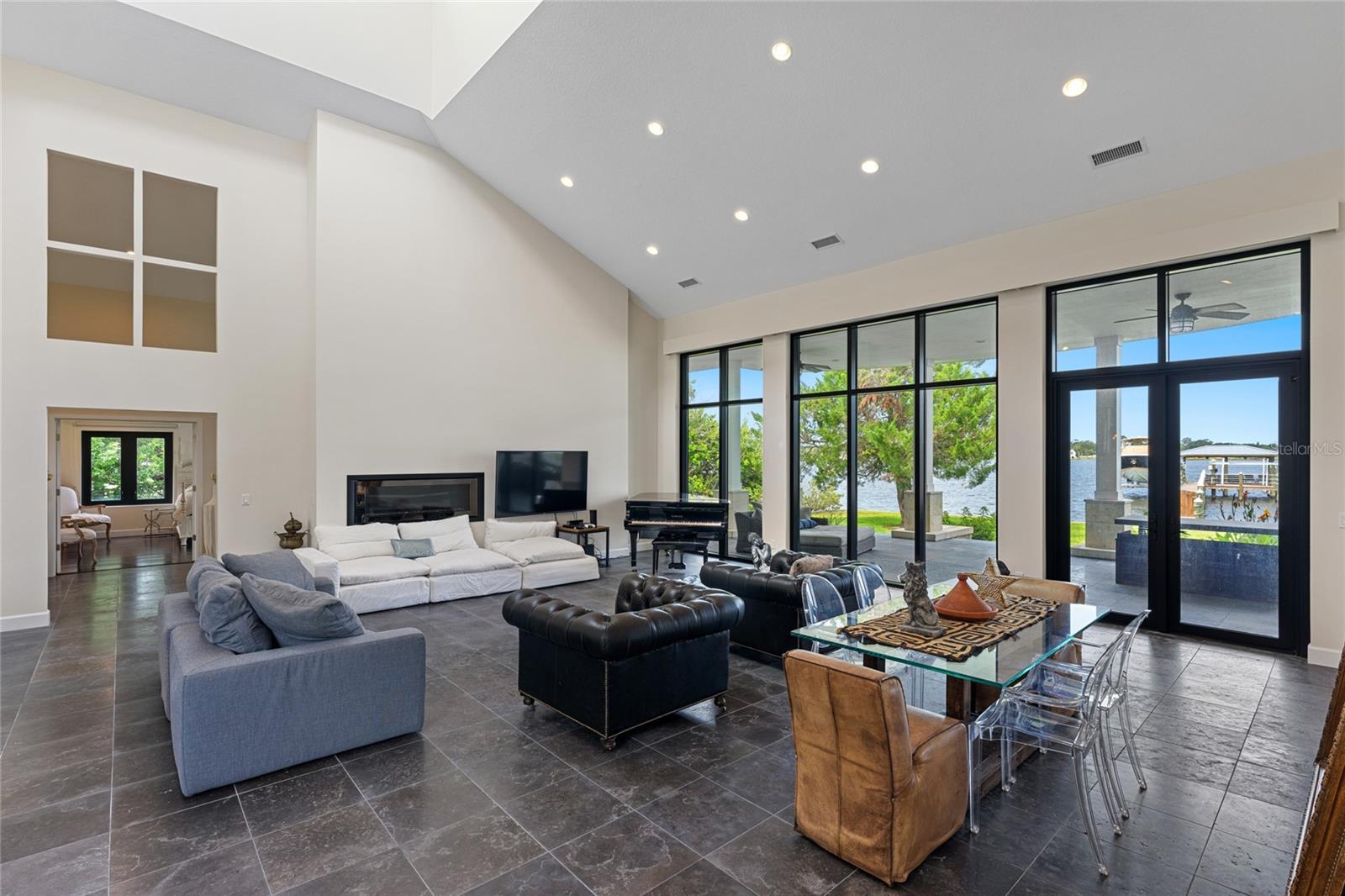 NOT IN A SUBDIVISION - Residential