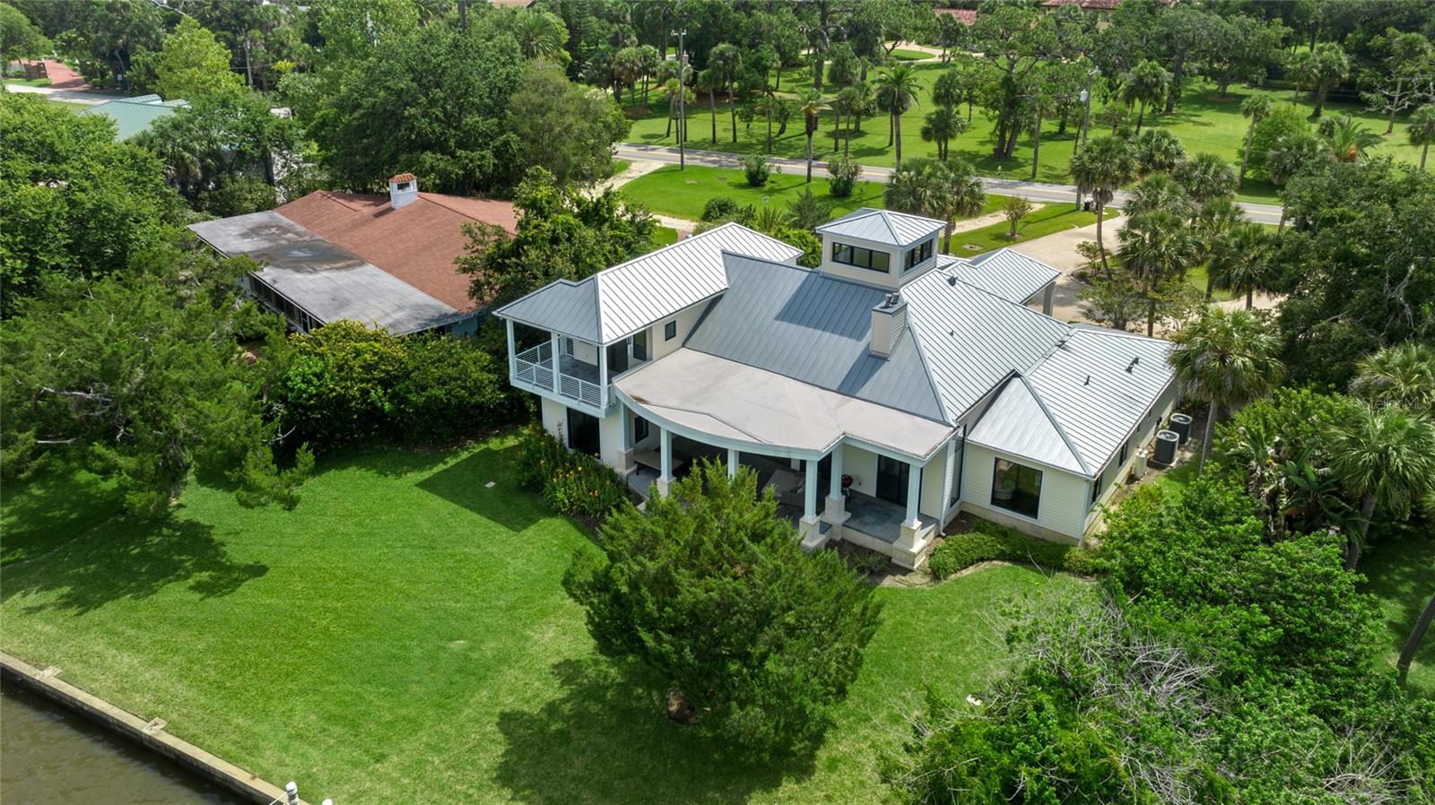 NOT IN A SUBDIVISION - Residential