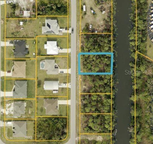 PORT CHARLOTTE SUB 08 - Land