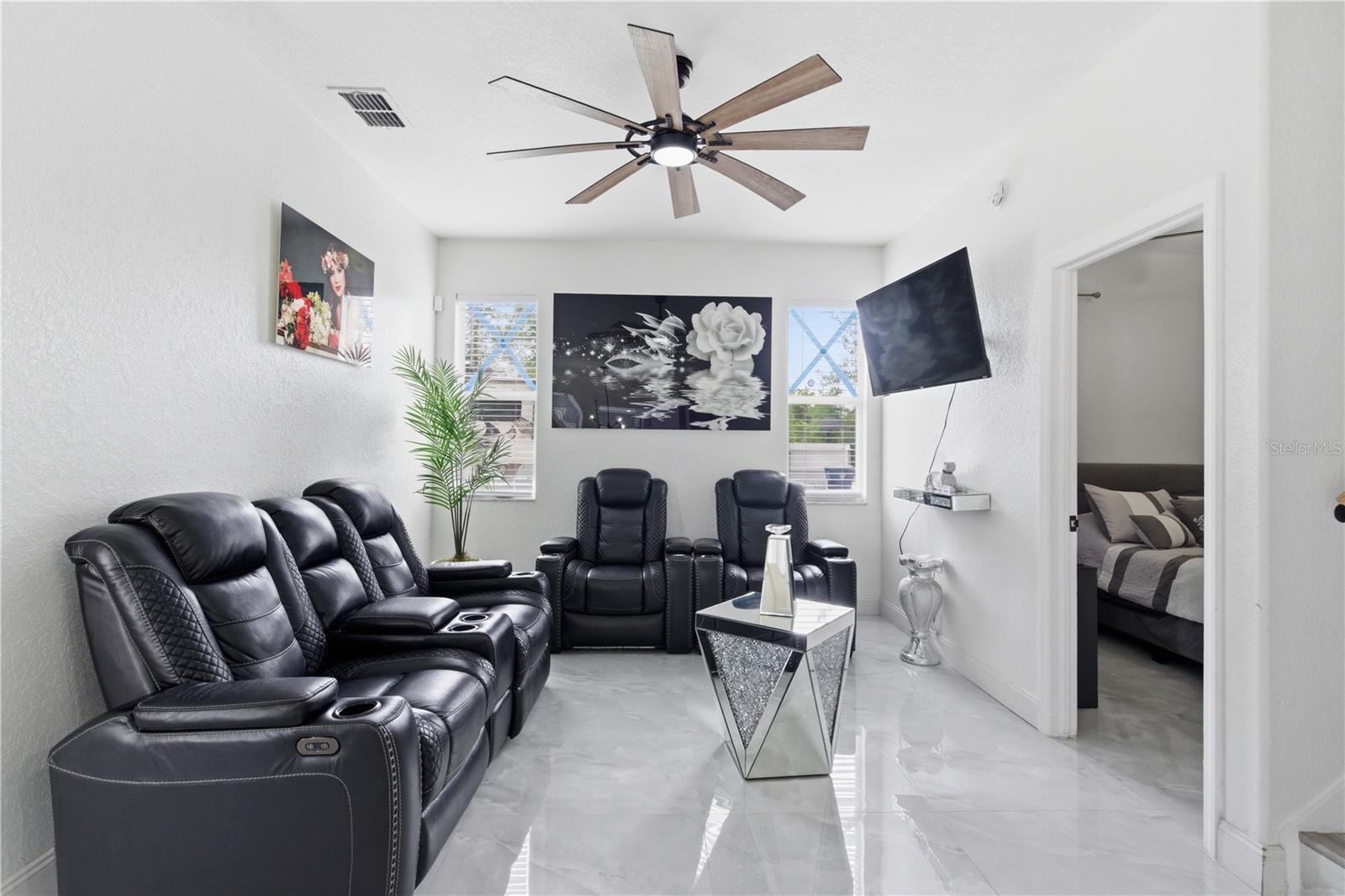 BERKELEY TOWNSITE OF - Residential