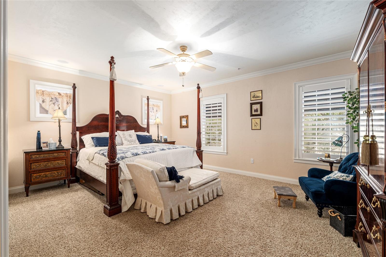 HAILE PLANTATION VILLAGE CENTER - Residential
