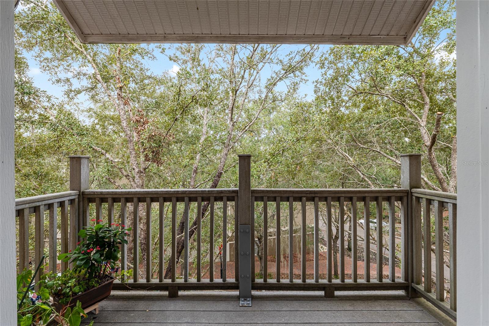 HAILE PLANTATION VILLAGE CENTER - Residential