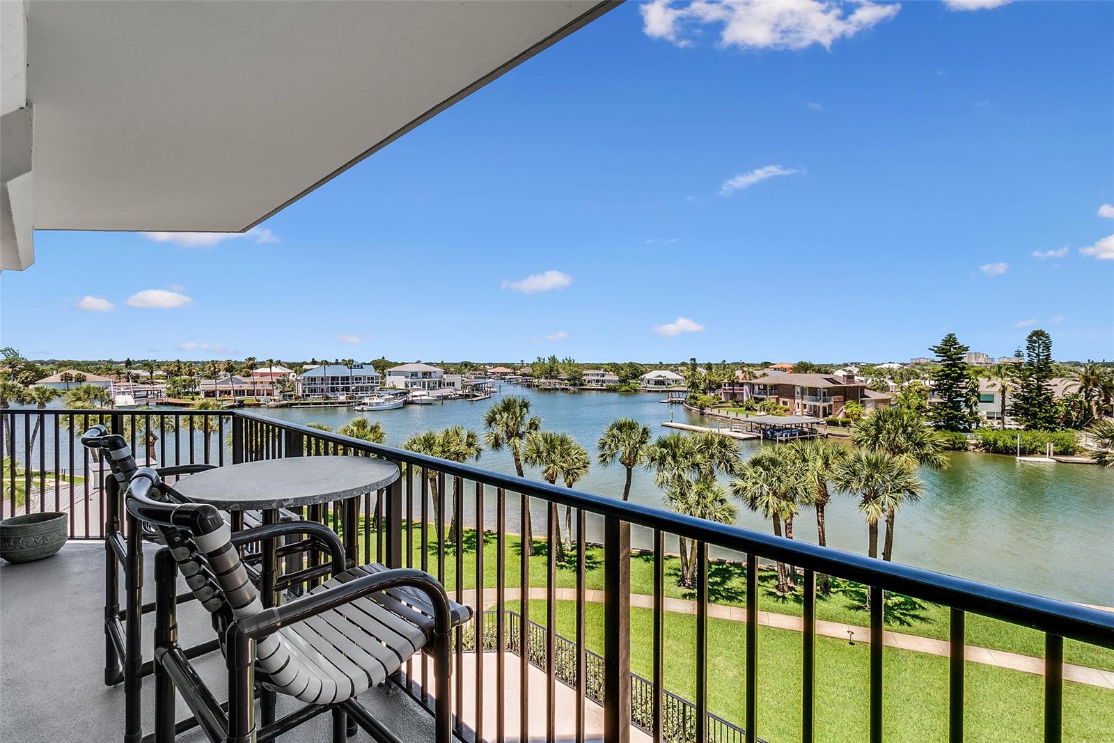 Diamond Head Point Condo - Residential