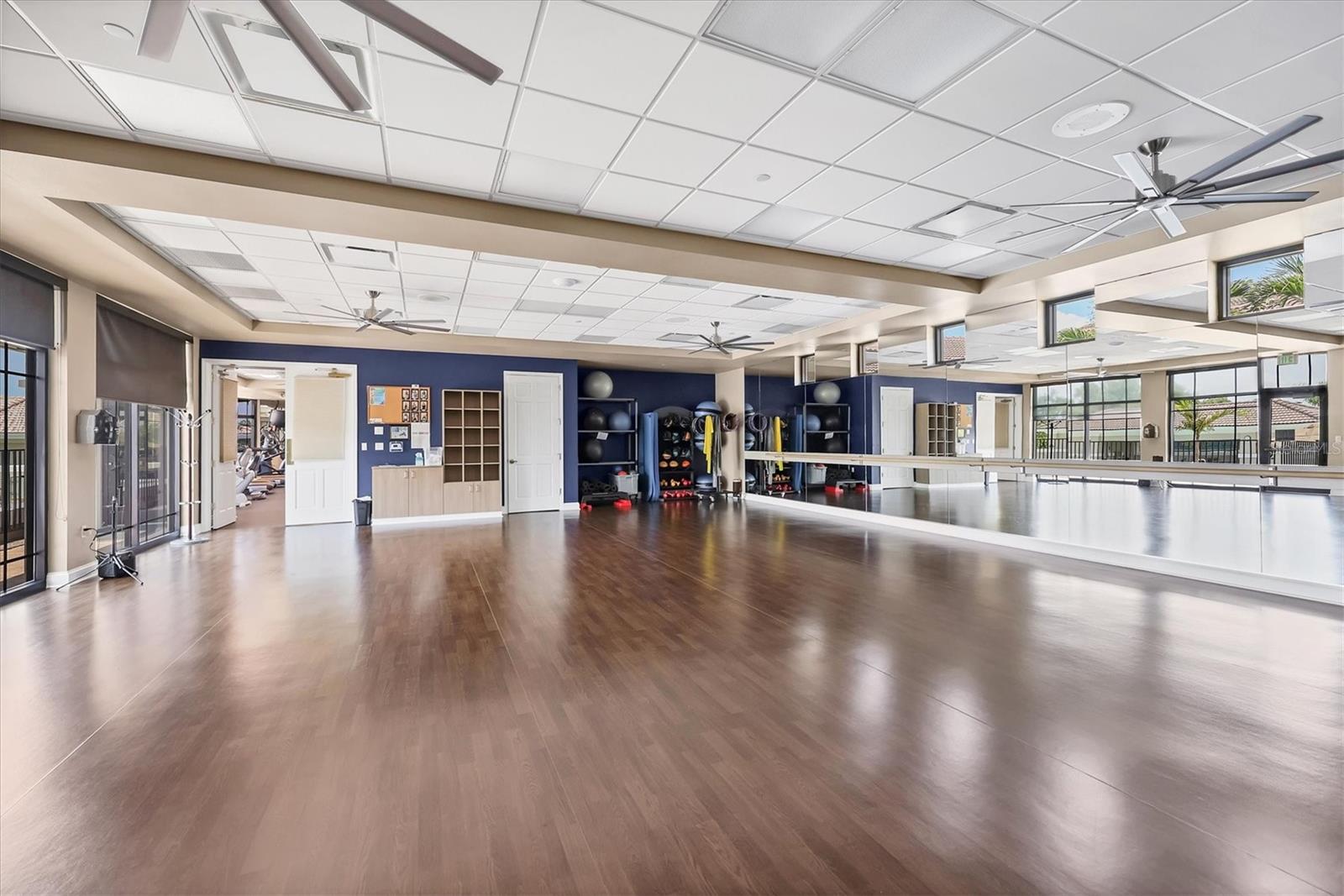 VERANDA 4 AT HERITAGE OAKS - Residential