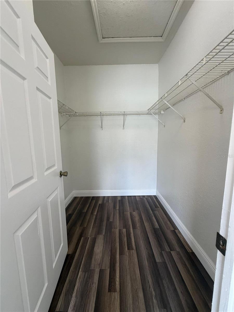 BONA VISTA CONDO - Residential Lease