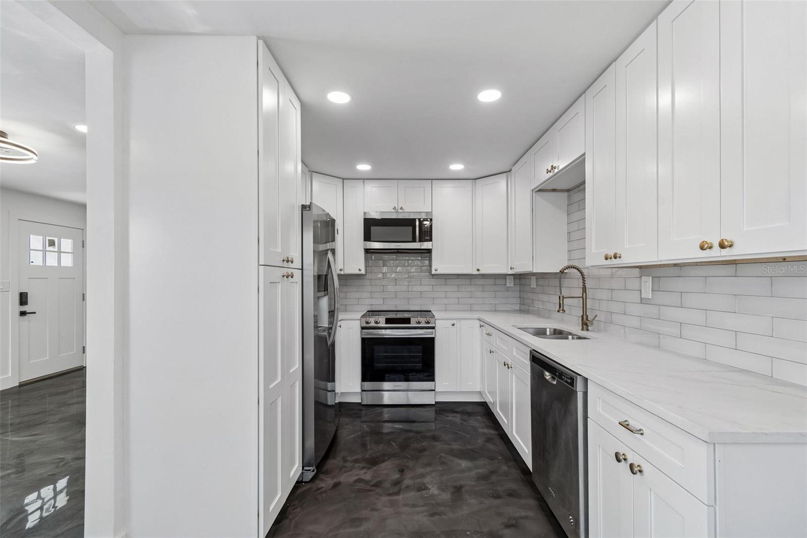 GRAND VIEW TERRACE - Residential