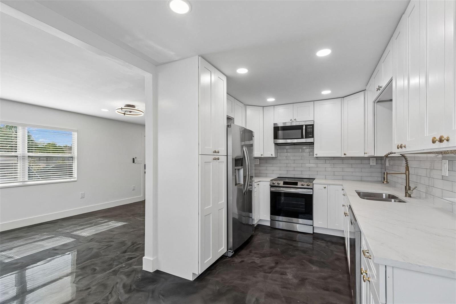 GRAND VIEW TERRACE - Residential