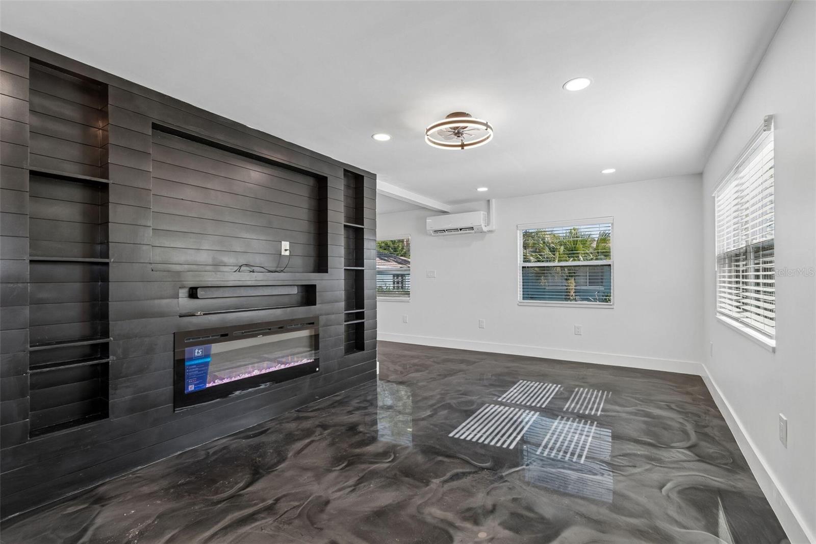 GRAND VIEW TERRACE - Residential
