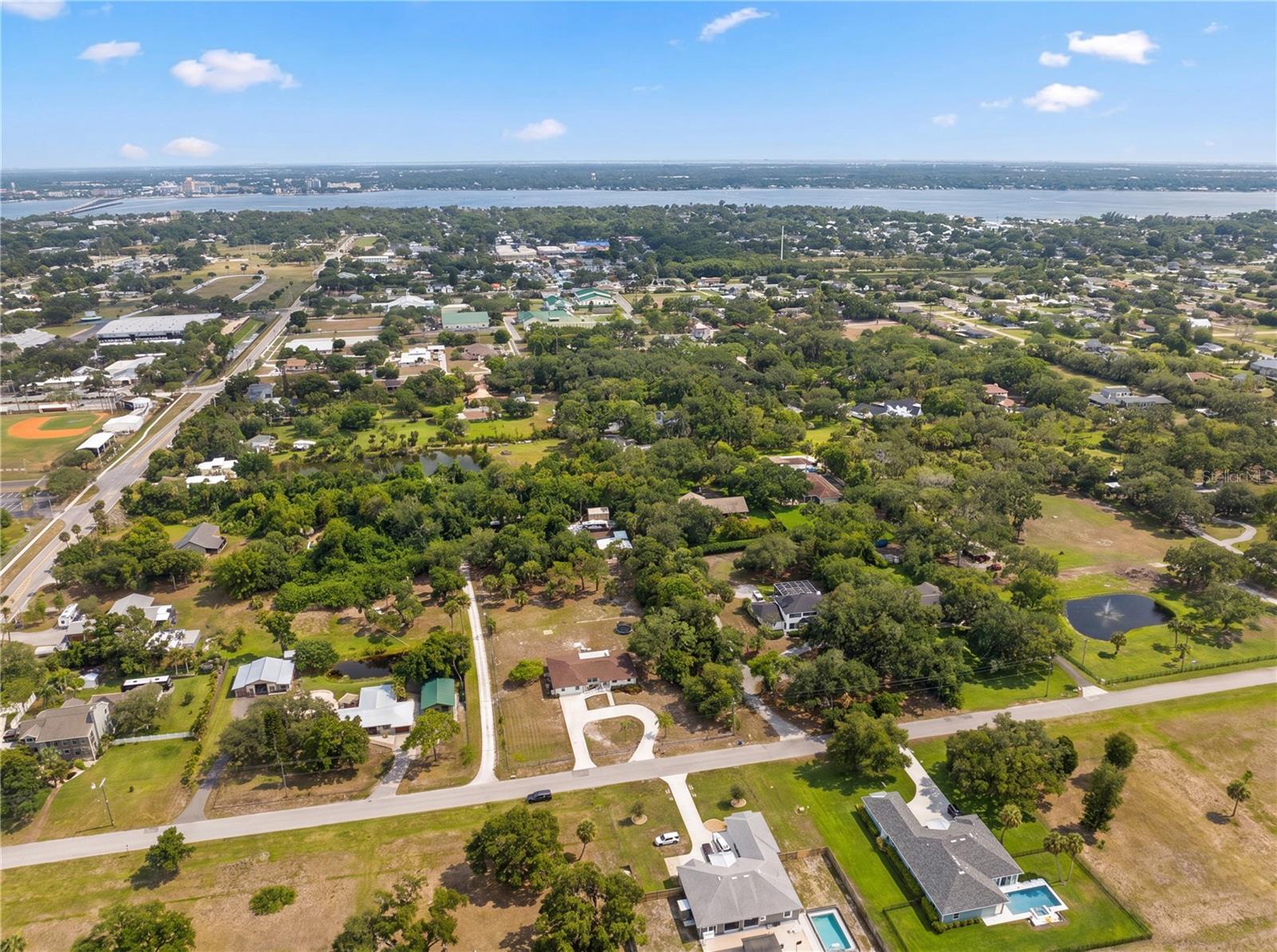 ACREAGE - Residential