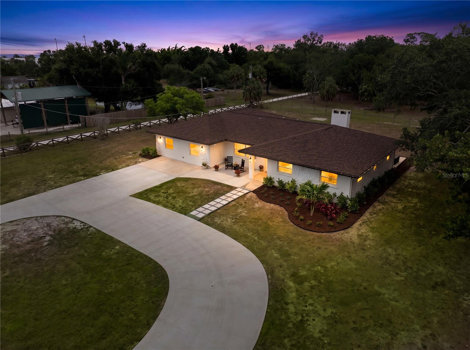 ACREAGE - Residential