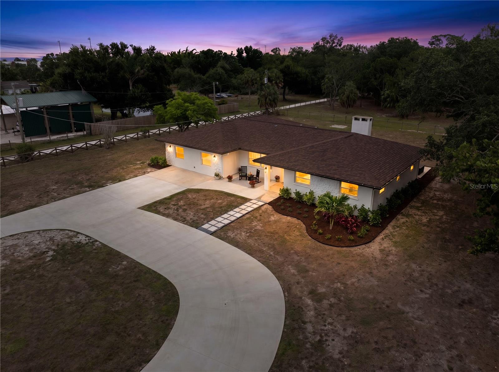 ACREAGE - Residential