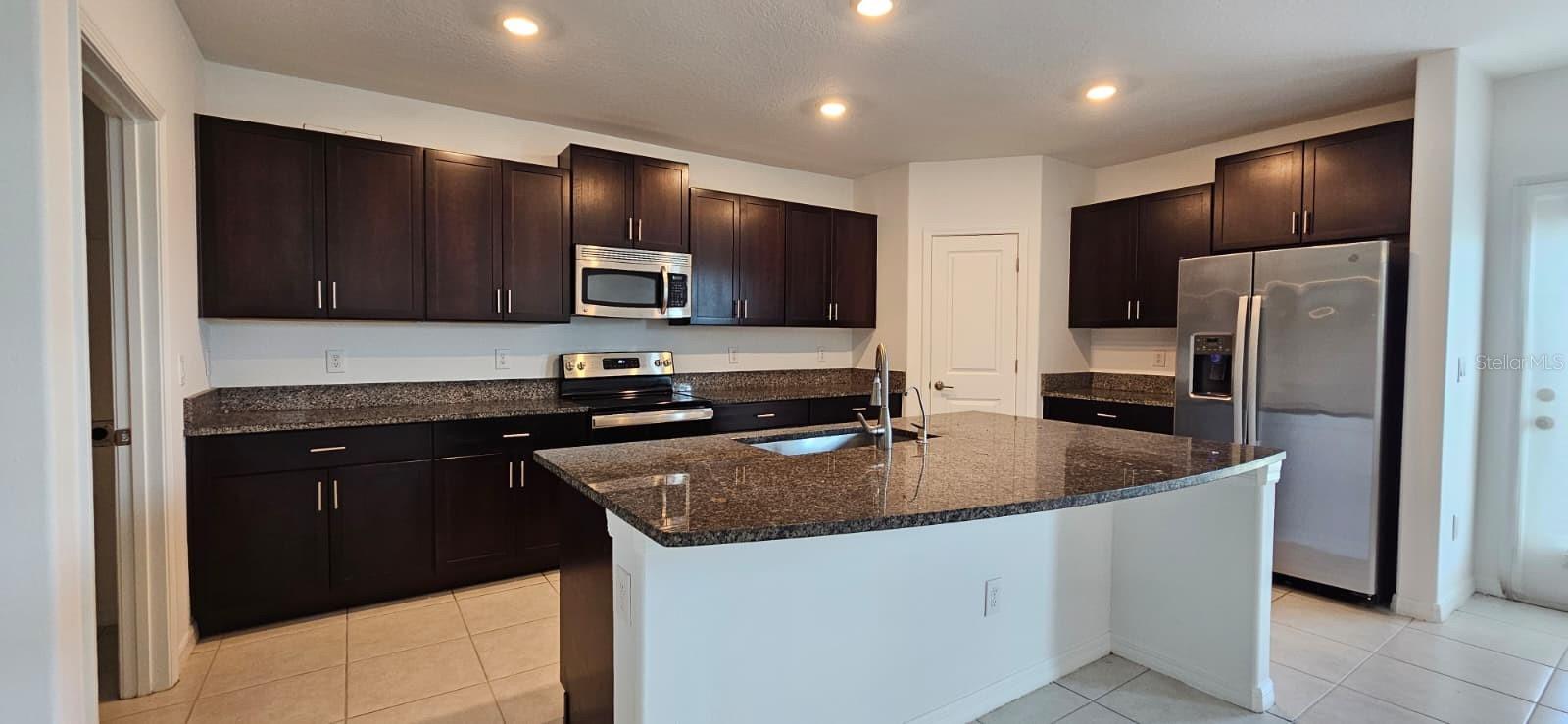 ENCLAVE AT VENTANA - Residential