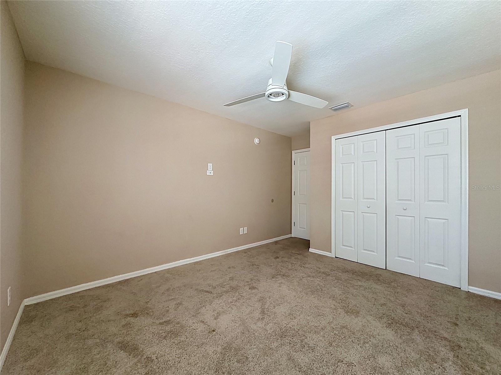 PINEWOOD COUNTRY ESTATES - Residential