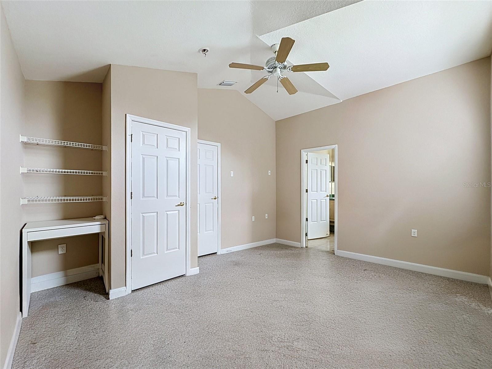 PINEWOOD COUNTRY ESTATES - Residential