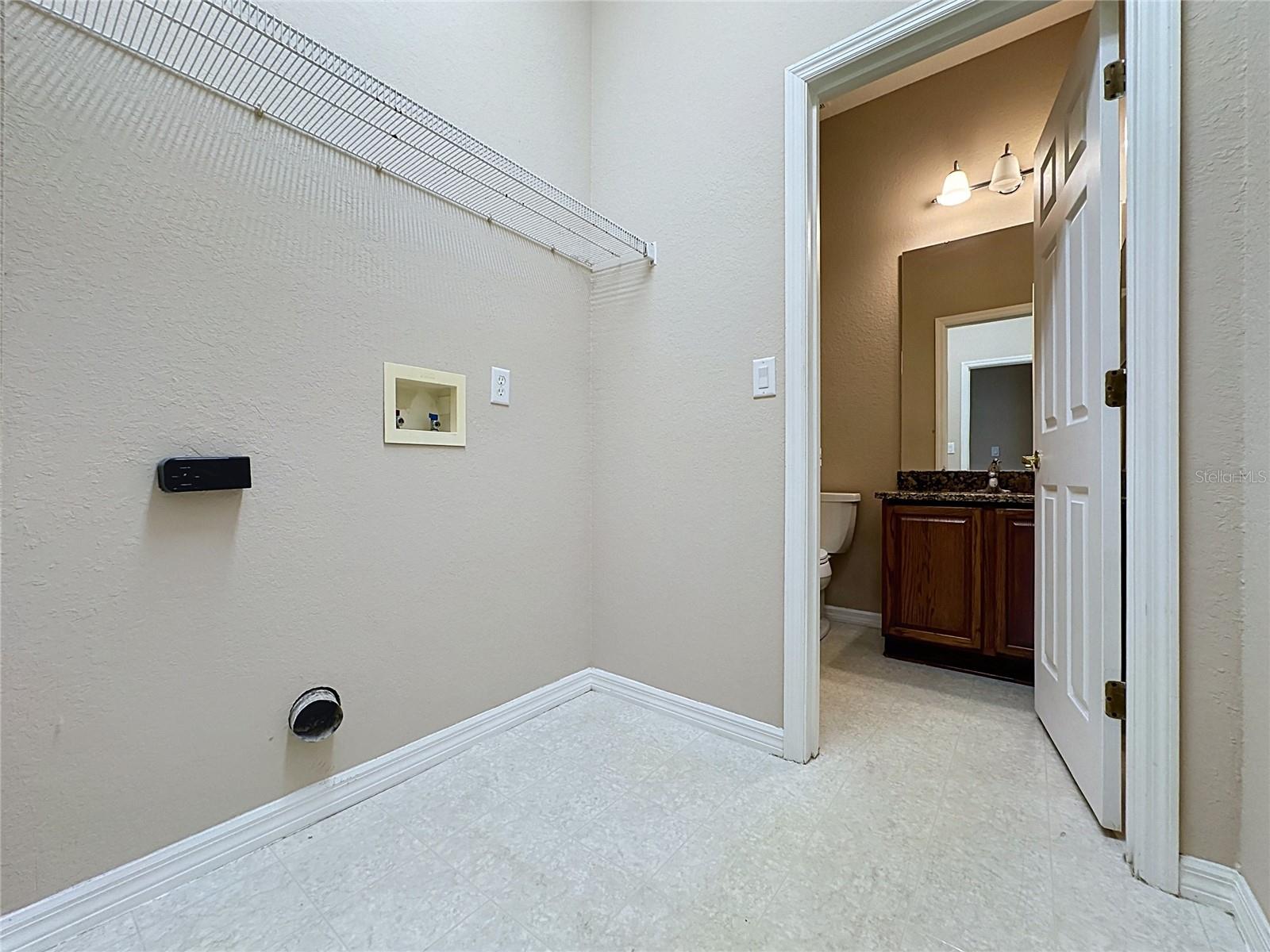 PINEWOOD COUNTRY ESTATES - Residential