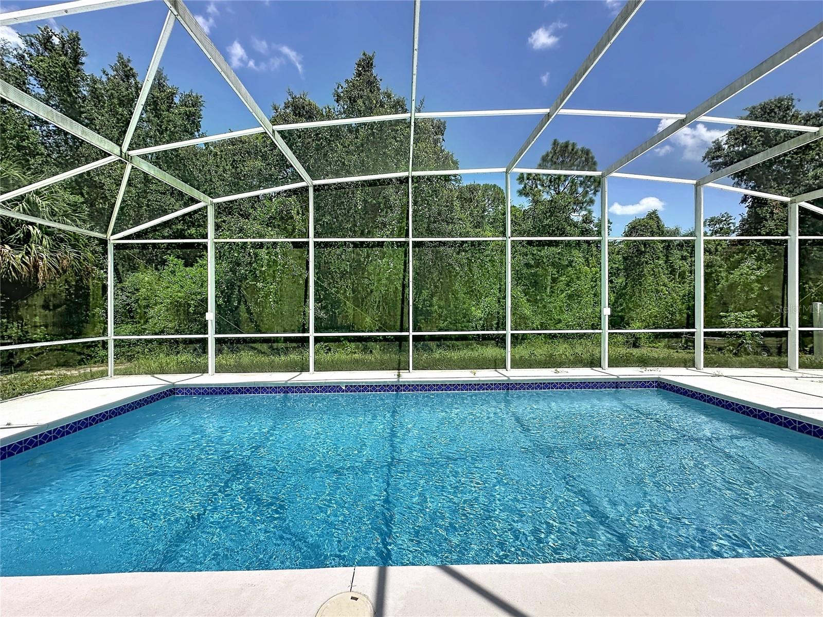 PINEWOOD COUNTRY ESTATES - Residential
