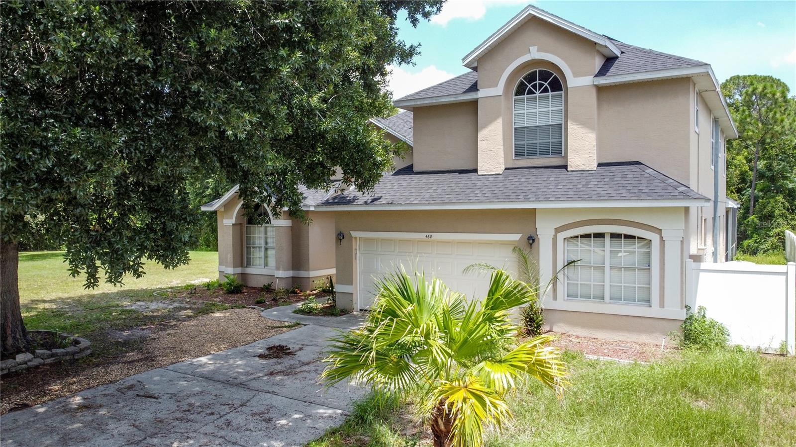 PINEWOOD COUNTRY ESTATES - Residential