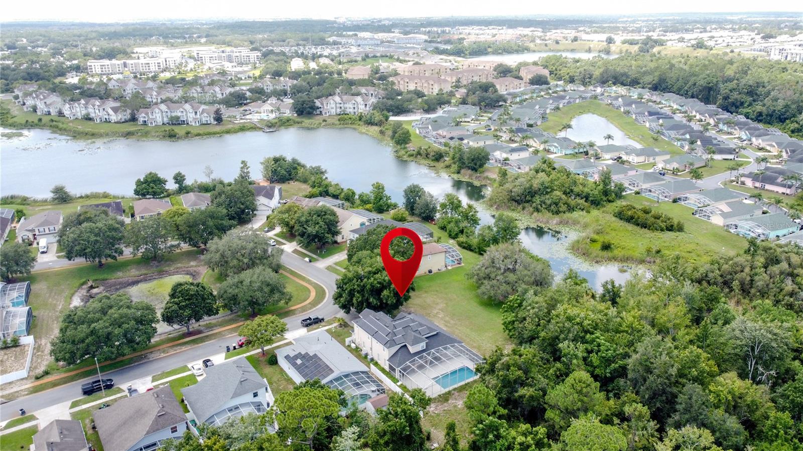 PINEWOOD COUNTRY ESTATES - Residential