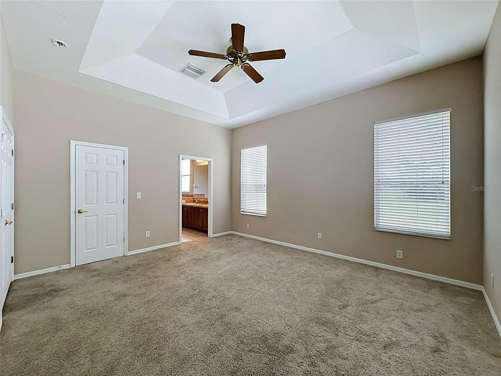 PINEWOOD COUNTRY ESTATES - Residential