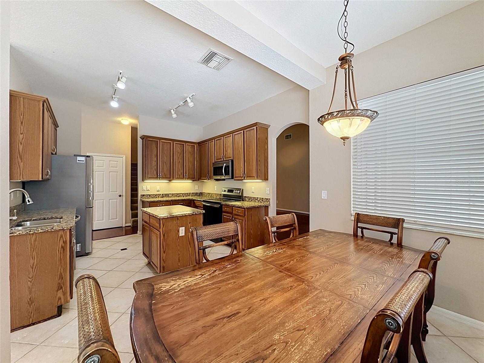PINEWOOD COUNTRY ESTATES - Residential