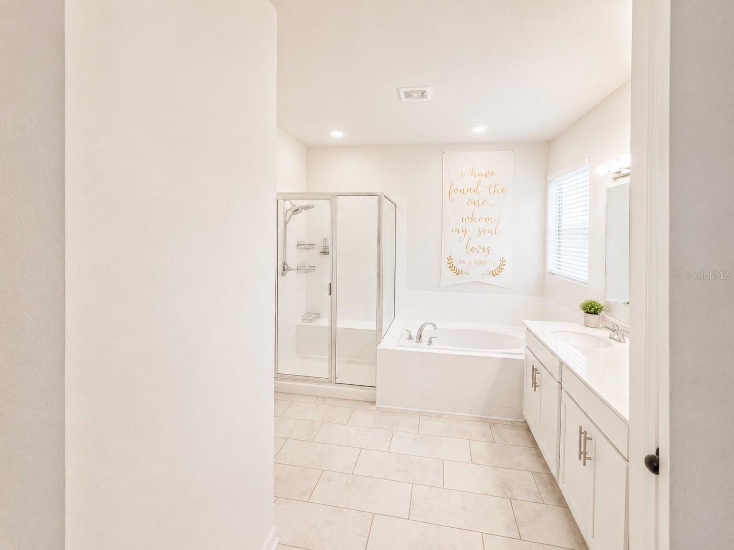 VISTA DEL LAGO PH III - Residential