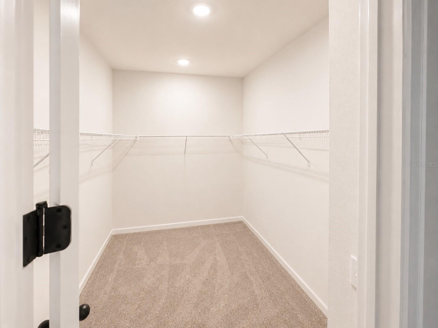 VISTA DEL LAGO PH III - Residential