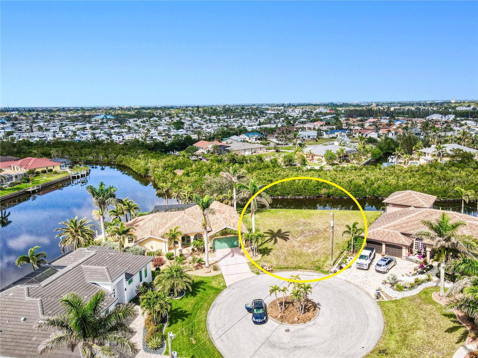 PUNTA GORDA ISLES SEC 15 - Land