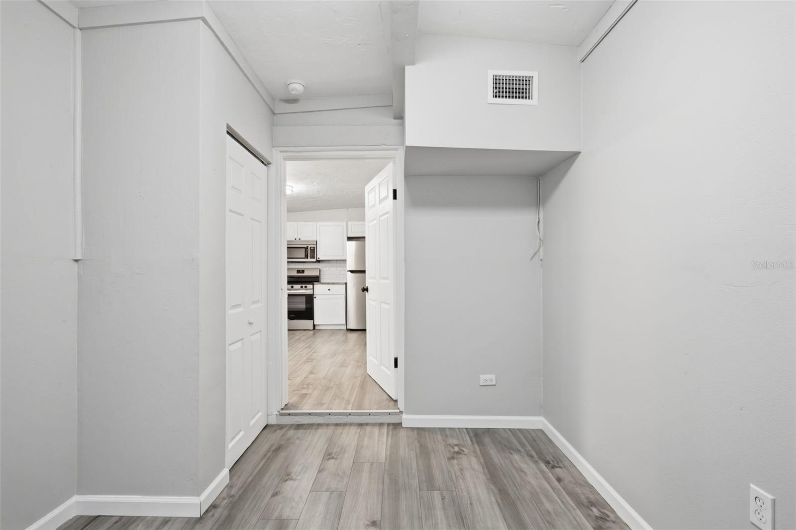 BROWN ACRES - Residential