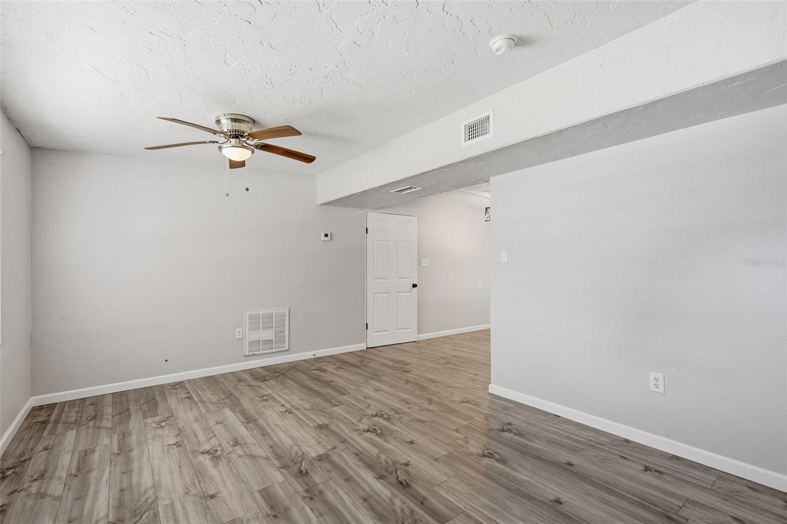 BROWN ACRES - Residential