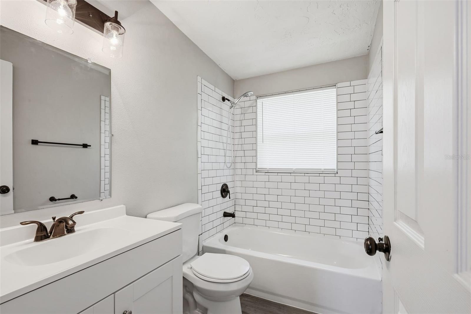 BROWN ACRES - Residential