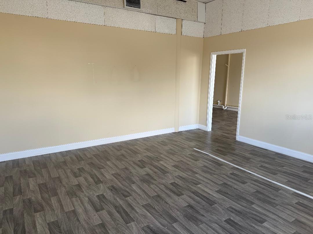 TOWN OF AVON PARK SEC 21 - Commercial Sale
