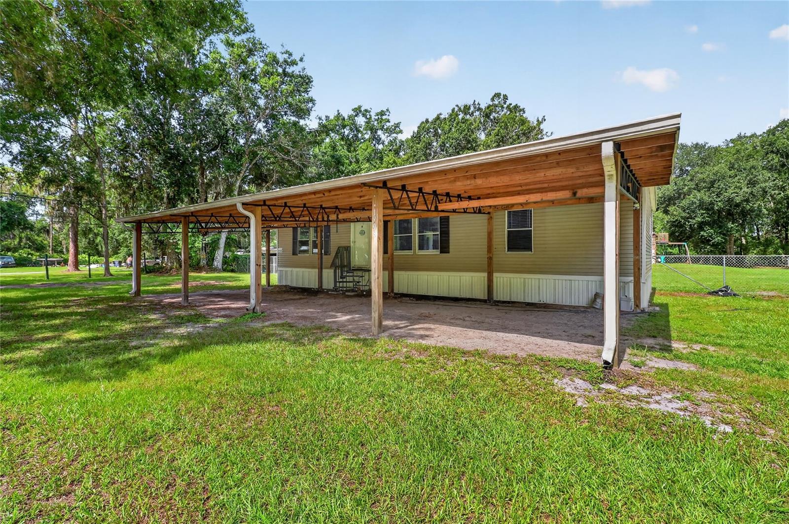 KOSSUTHVILLE - Residential