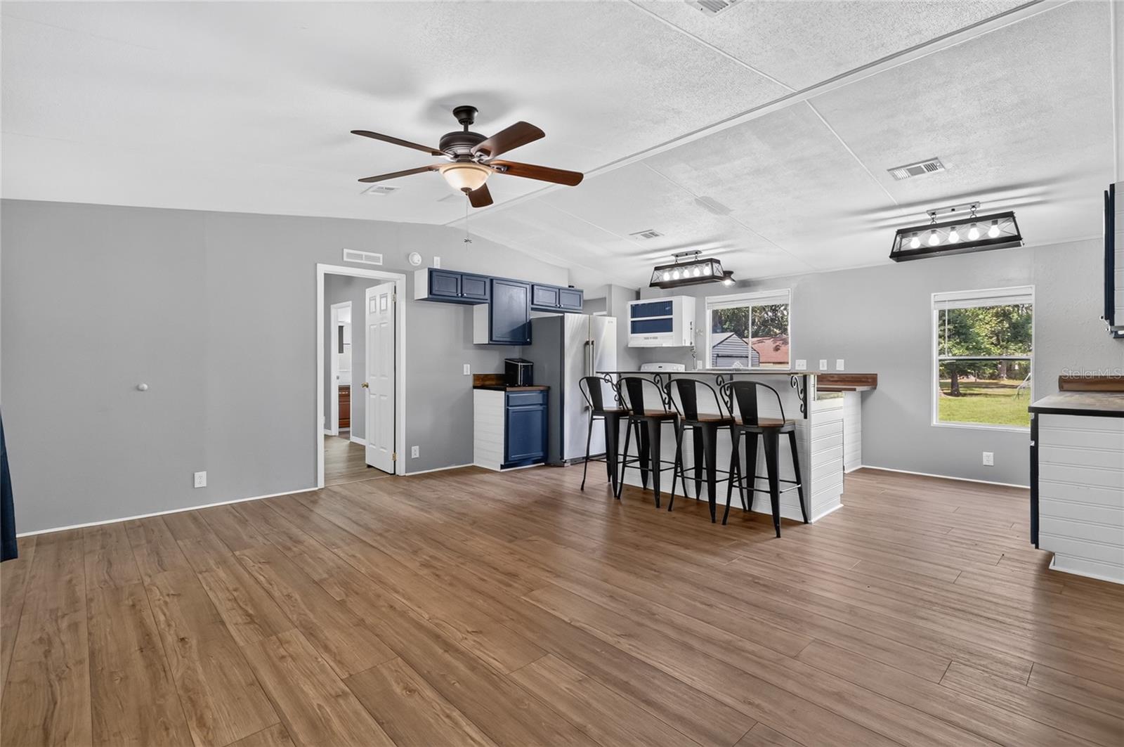 KOSSUTHVILLE - Residential