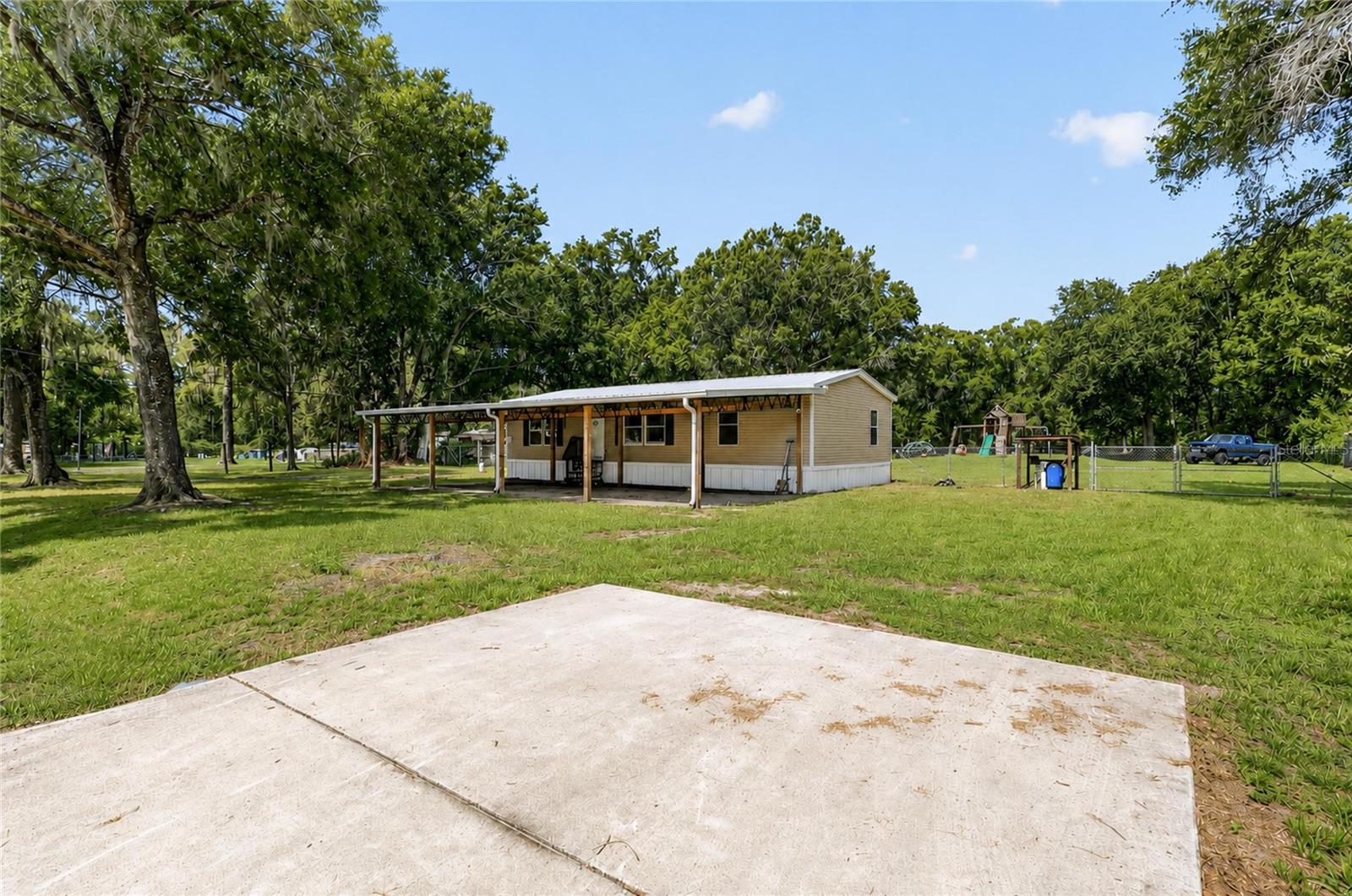 KOSSUTHVILLE - Residential